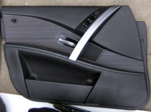 BMW 5er Touring E61 Sportsitze Teilleder grau schwarz