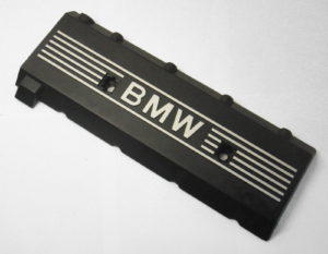 BMW E38 735i Abdeckung Motor links 1702857